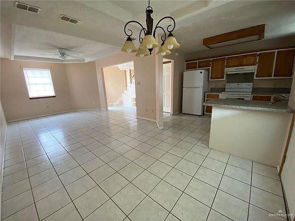3rd image of 3018 Ashley Pl APT C