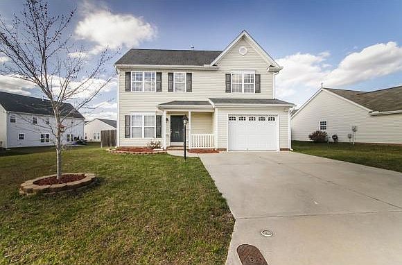 1st image of 303 Slate Dr