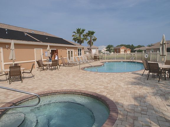 4th image of 205 Harmony Ln