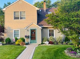 9 Hillcrest Ave, Edison, NJ 08817