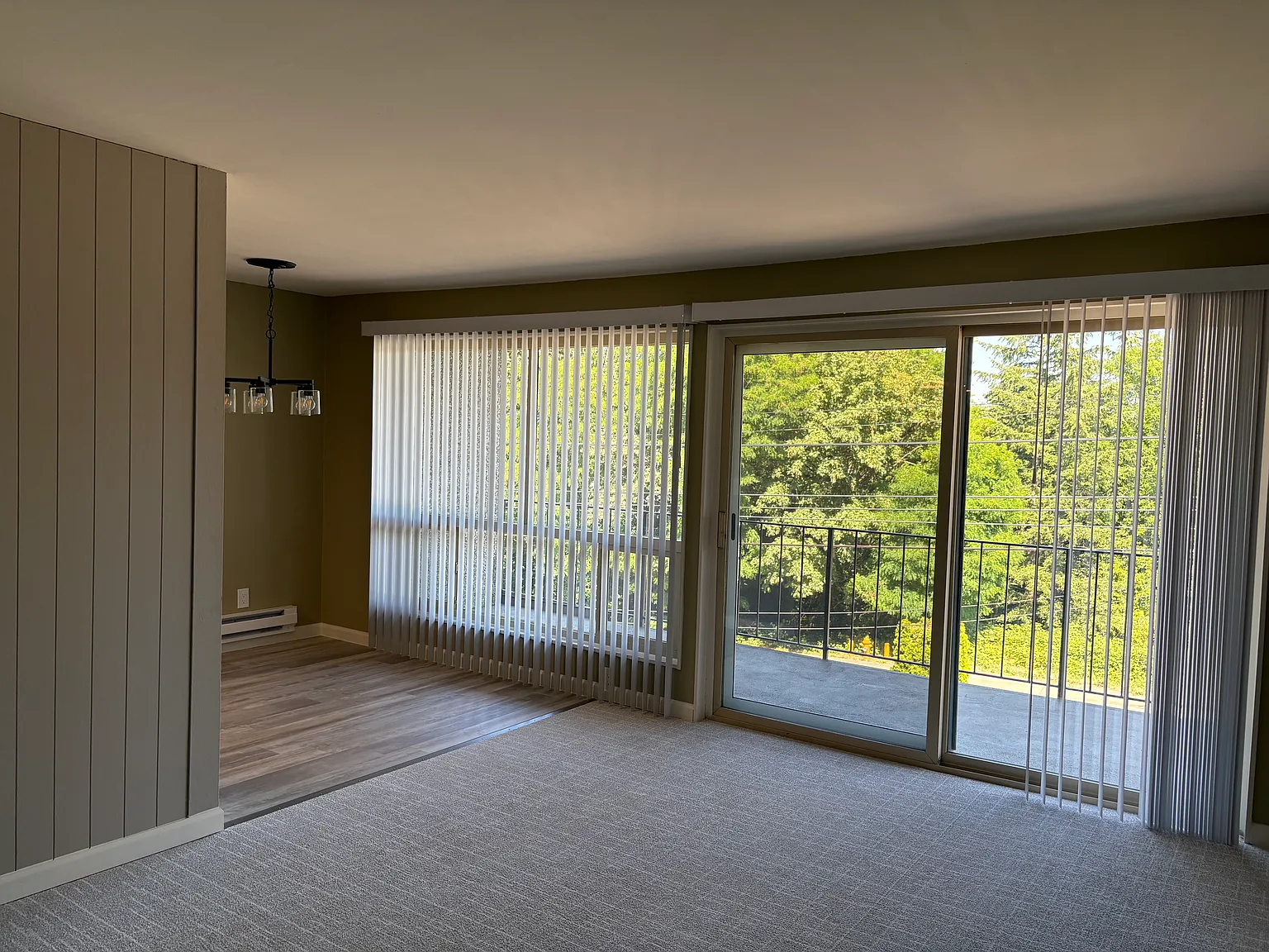 2 bed, 735 sqft, $1,750 — Photo 3