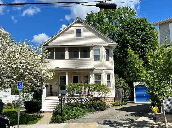 48 Metcalf St, Medford, MA 02155