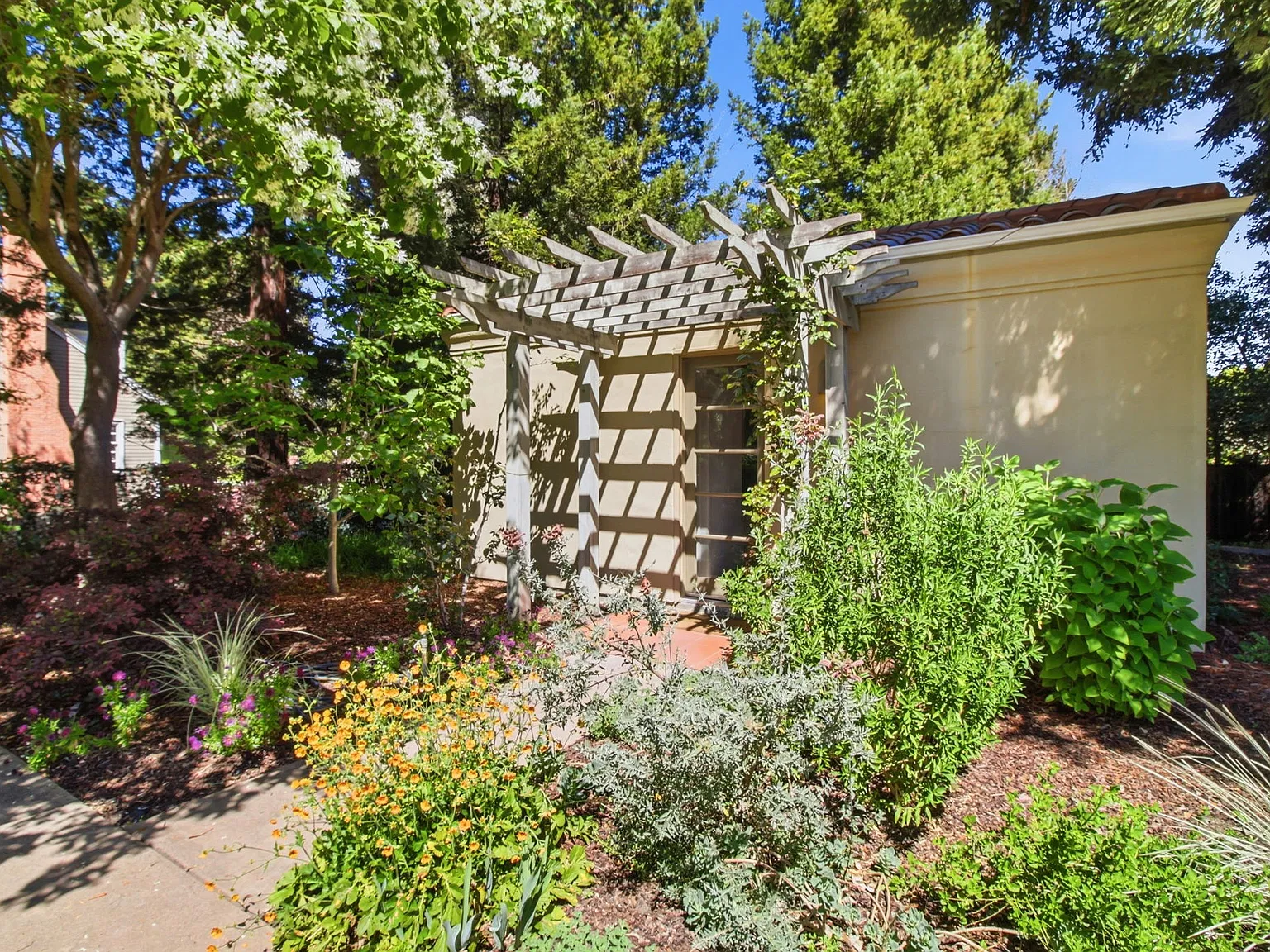 Alejandra Ave, Atherton — Photo 1