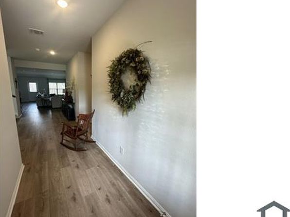 516 Hickory Ridge Dr