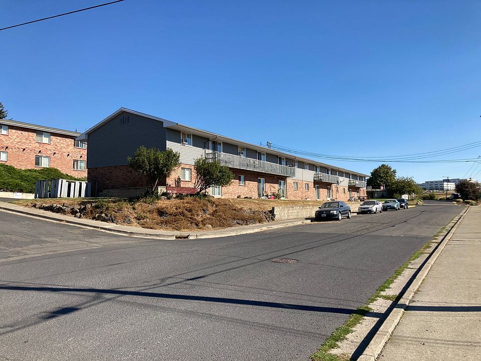 1st image of 1320 NW Kenny Dr #210