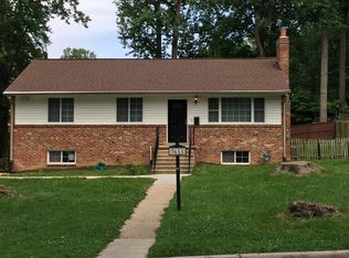 3611 Terrace Dr, Annandale, VA 22003