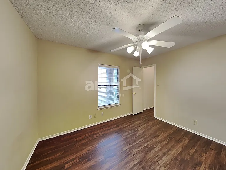 2231 Creekside Bnd — Photo 19