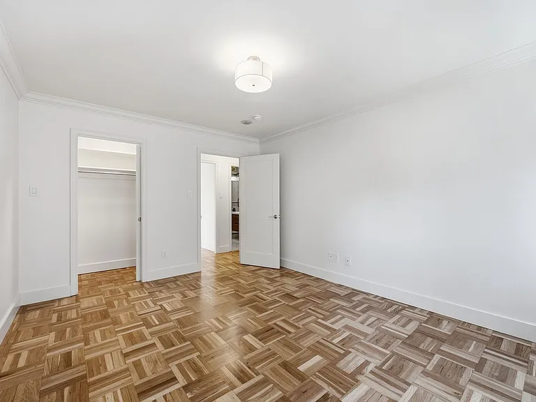 1310 Jones Street — Photo 71