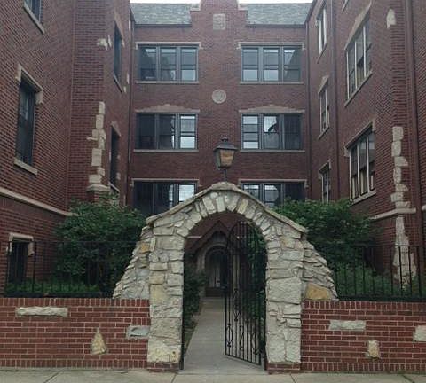 4th image of 1827 W Leland Ave APT 3
