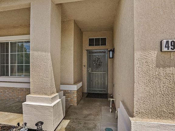 4th image of 4944 Miramare Ln