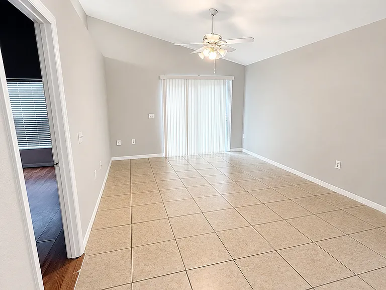 3025 Catherine Wheel Ct — Photo 8