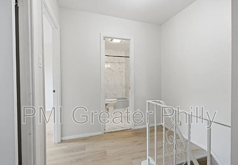 1523 W Cheltenham Ave — Photo 20