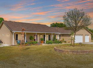 9762 Whalen Rd, Valley Springs, CA 95252