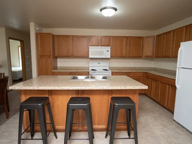 Stanley Apartments — Photo 9