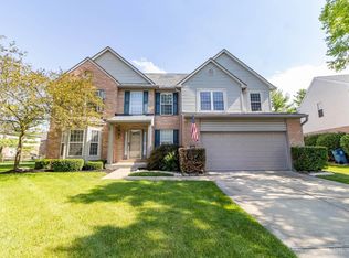 4042 Meadow Grove Ln, Mason, OH 45040