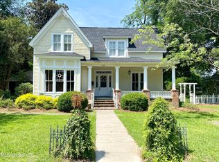 611 W Georgetown St, Crystal Springs, MS 39059