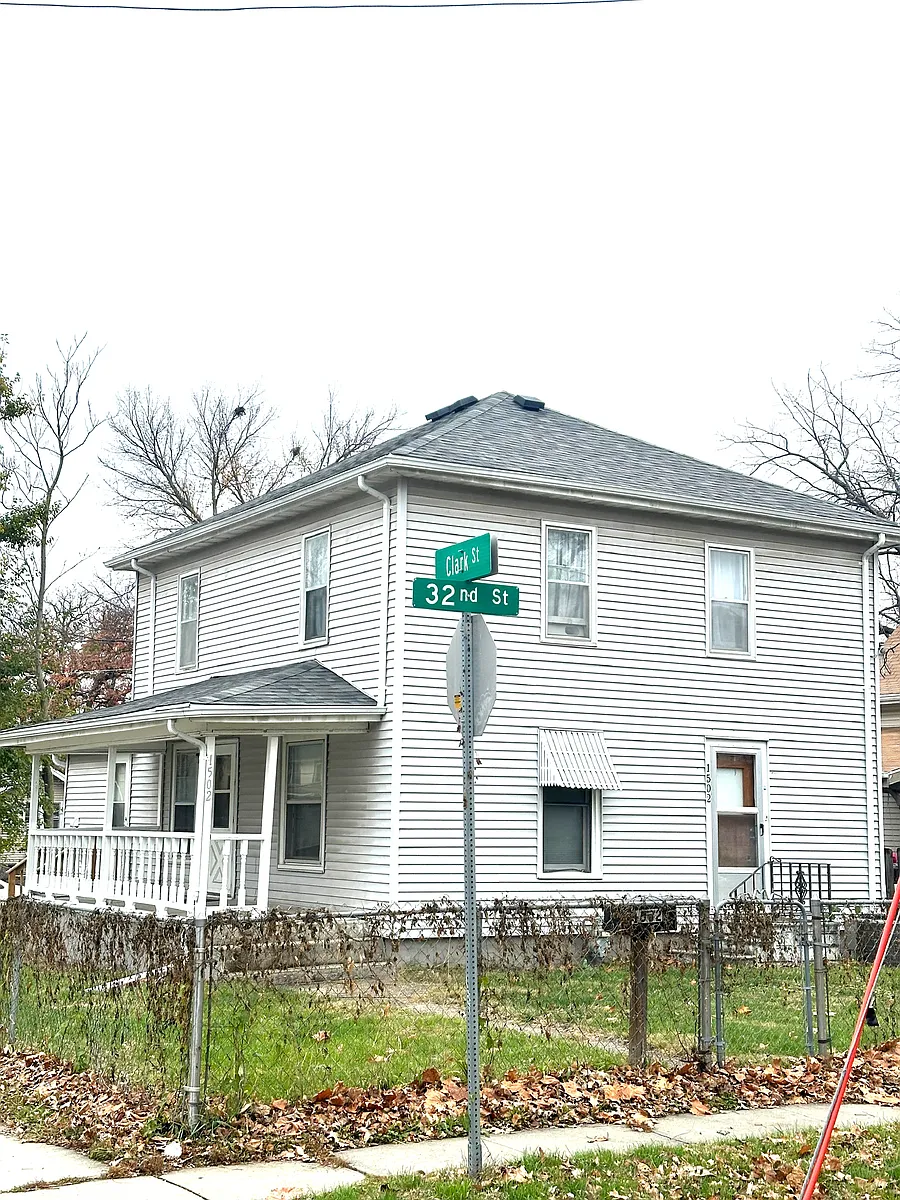 Building Photo - 1502 32nd St