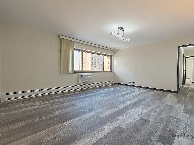 7337 S South Shore Dr #902 — Photo 8