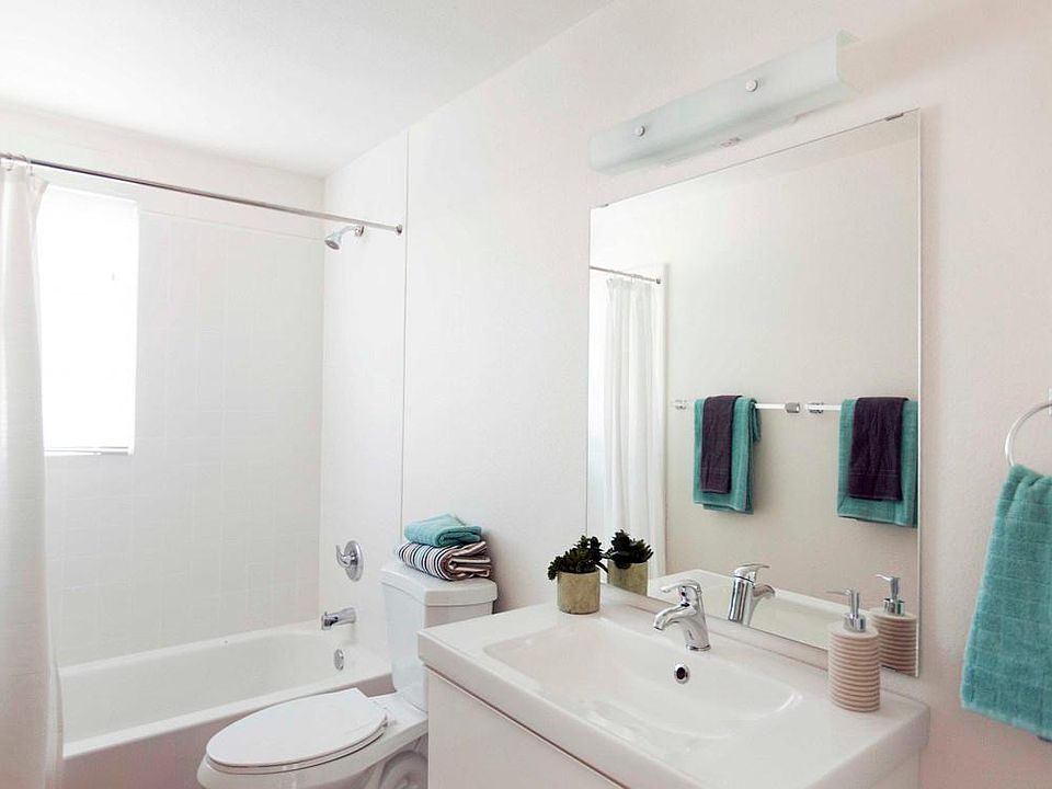 1st image of 4514 N 20th St #18