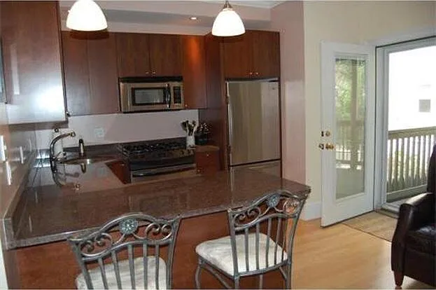 137 D St #1 — Photo 7