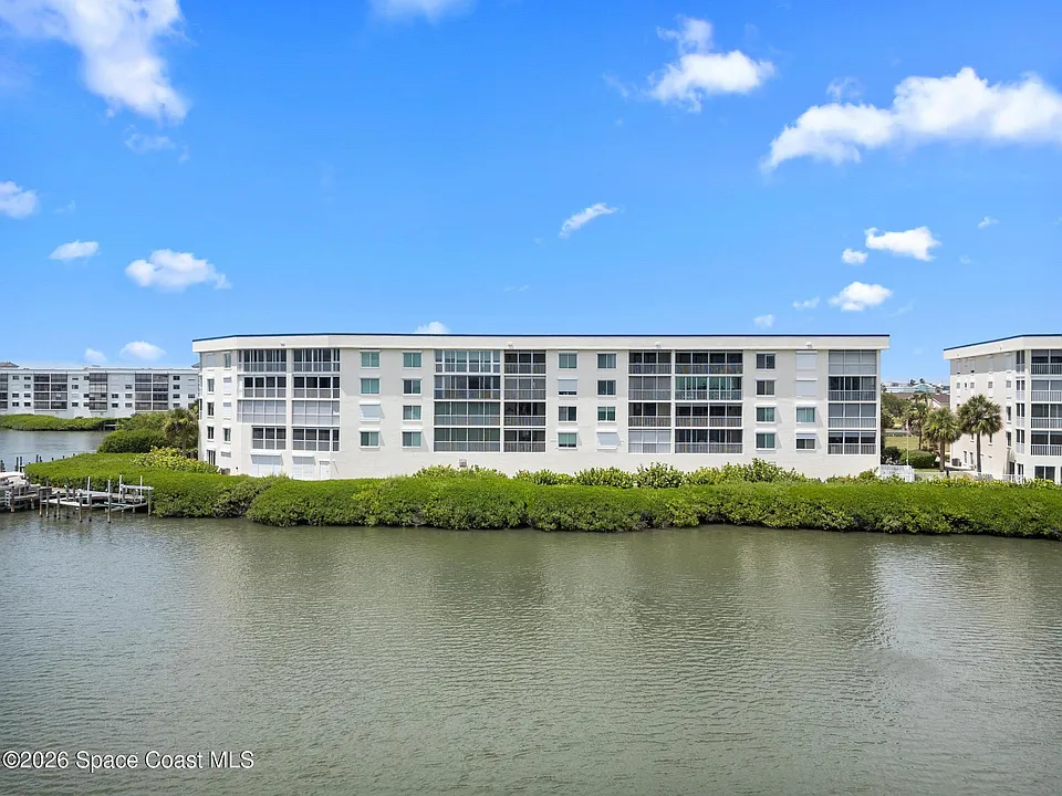 190 Pinellas Ln #207A
