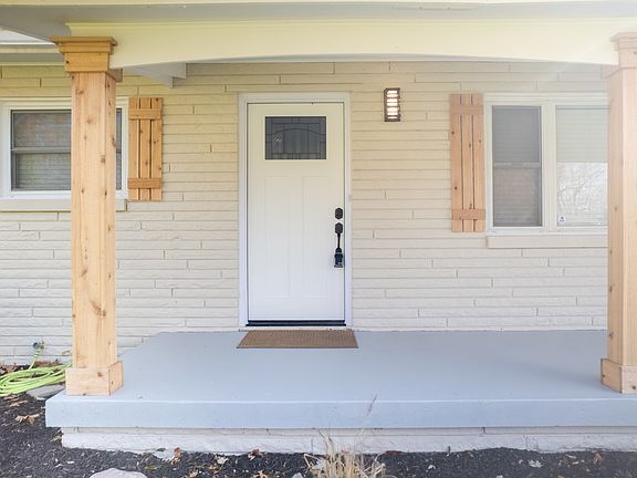 5th image of 2225 Redfern Dr