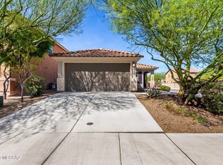 9530 S Trapper Ridge Dr, Tucson, AZ 85747