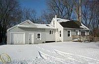 1st image of 1044 Charest Ave