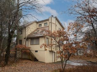 617 Mountain Rd, Albrightsville, PA 18210