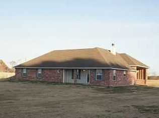 481 Saint Henry Dr, Eunice, LA 70535