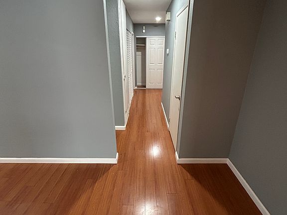 4th image of 173 Arlington Dr