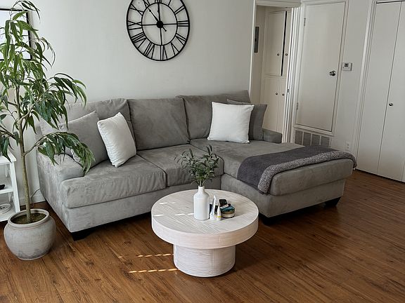2nd image of 8038 Blackburn Ave APT 3