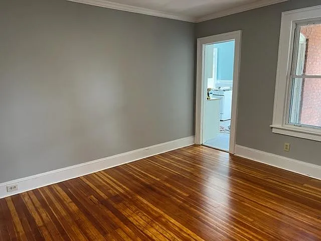 27 Spring St #2 — Photo 10