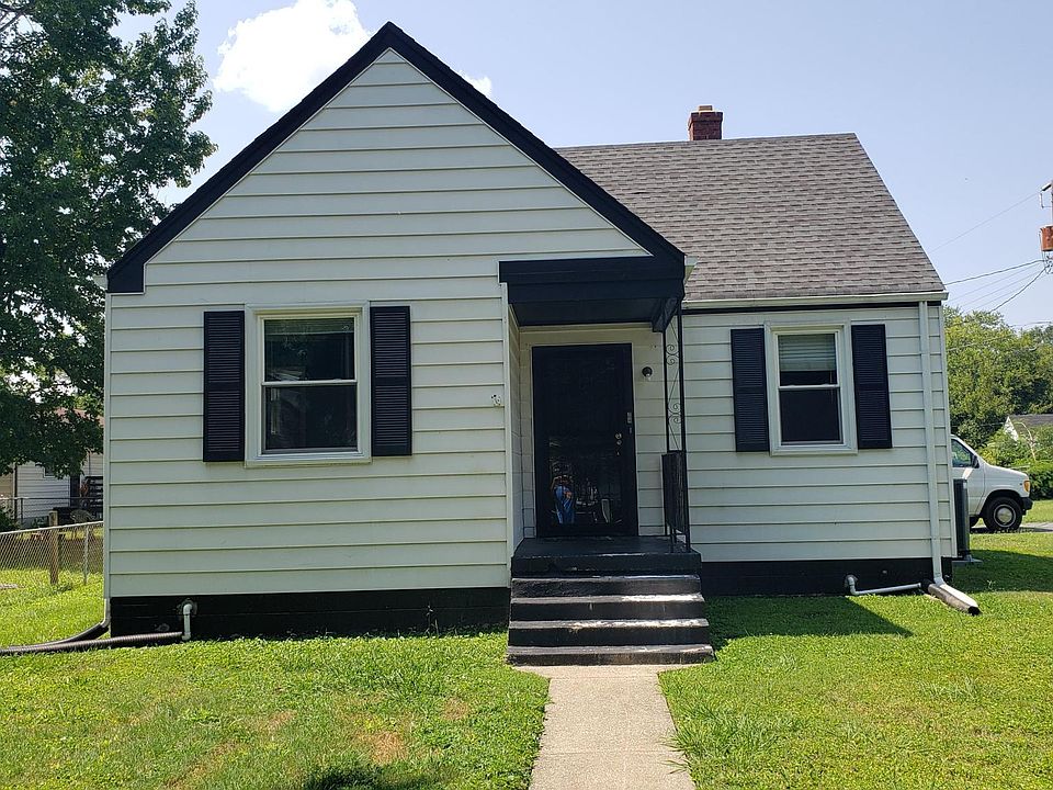 1st image of 2902 Hartman St