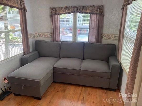 582 Dogwood Cir UNIT 55, Traphill, NC 28685