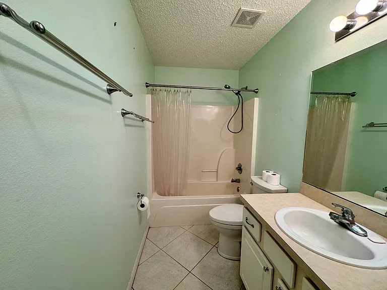 549 Golfview Ct — Photo 19
