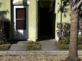 6023 Osprey Lake Cir, Riverview, FL 33578