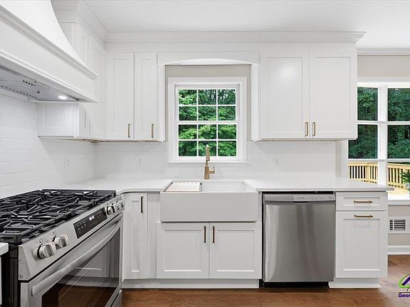 5th image of 969 Wimbledon Rd