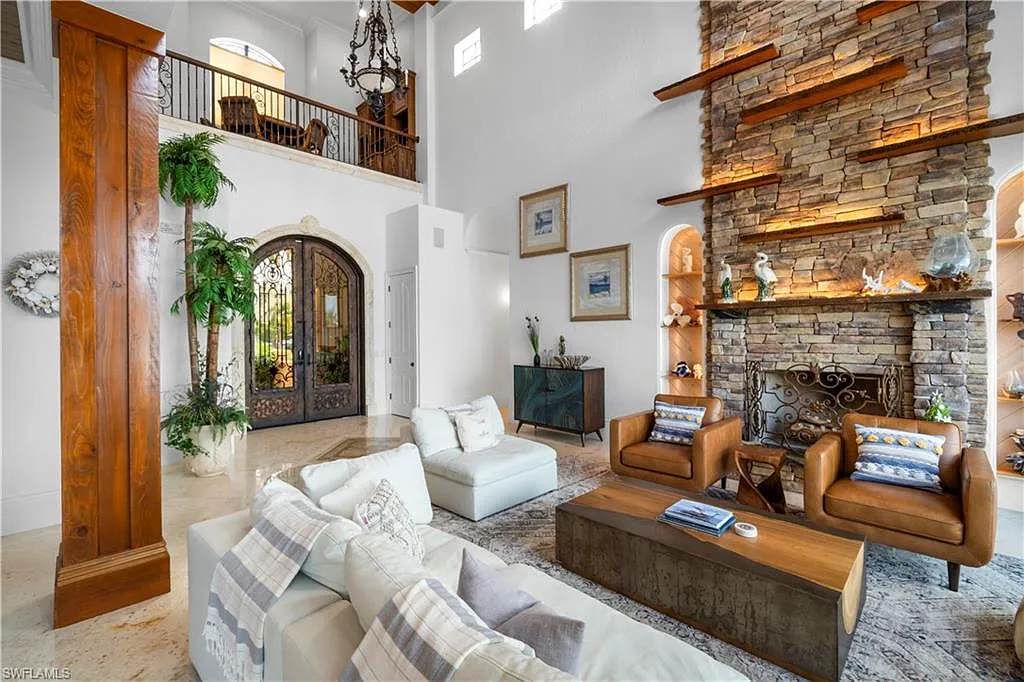 5 bed, 6.0 bath, 5042 sqft, $65,000 — Photo 4