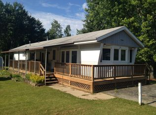 1325 W Walnut Dr, Sturgeon Bay, WI 54235