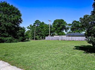 50 Packenham Ave, Chalmette, LA 70043