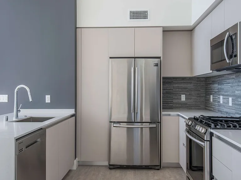 12117 Valleyheart Dr — Photo 3