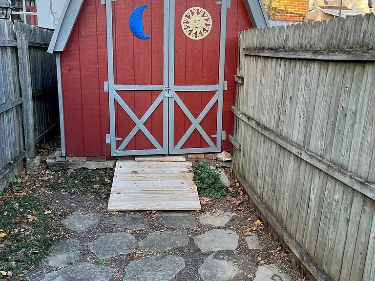 125 S 5th St — Photo 6