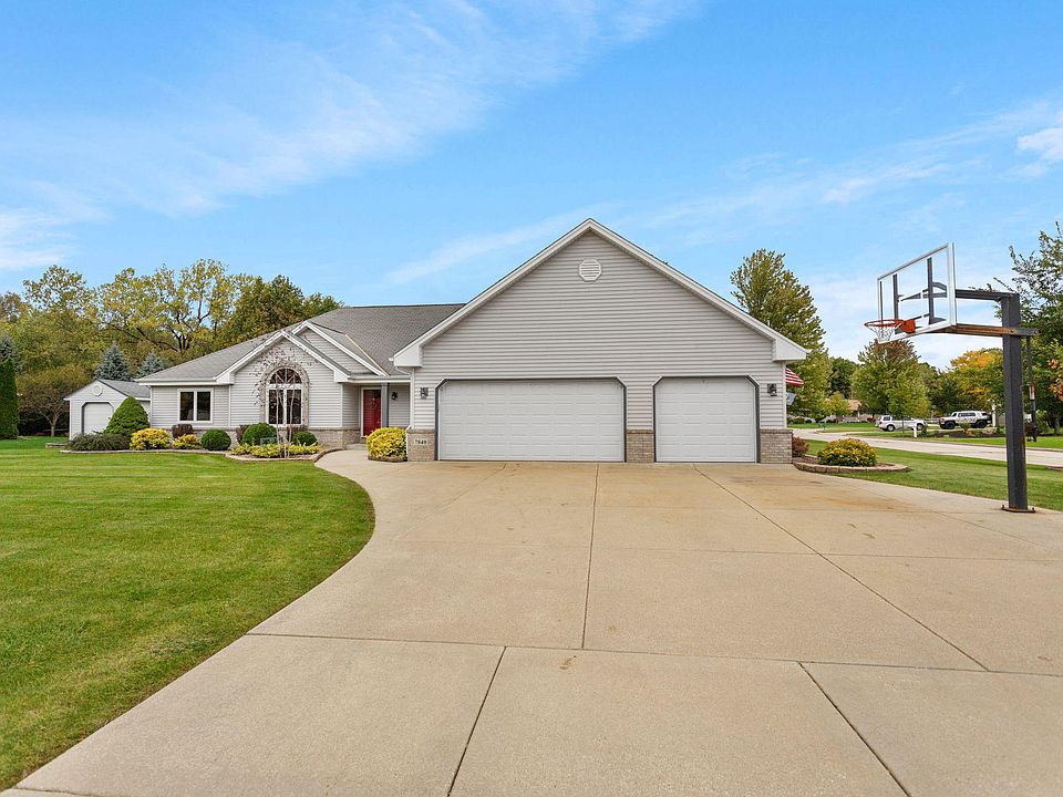 1st image of 7840 W Stonewood Dr