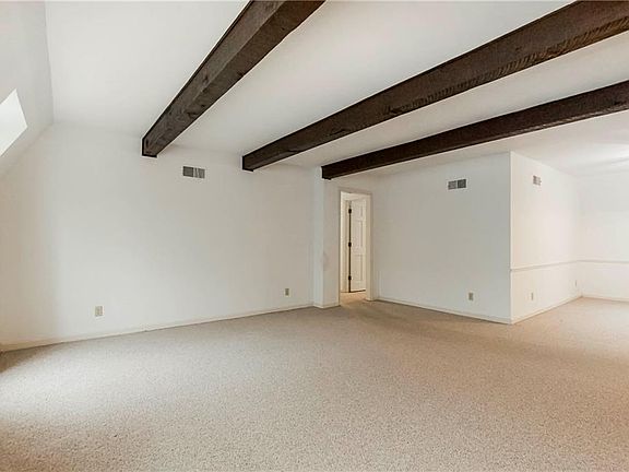 4th image of 5736 Metcalf Ct