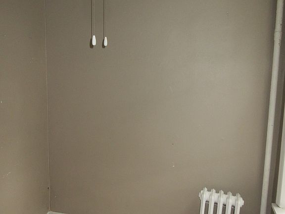 2nd image of 71 4th Ave #3