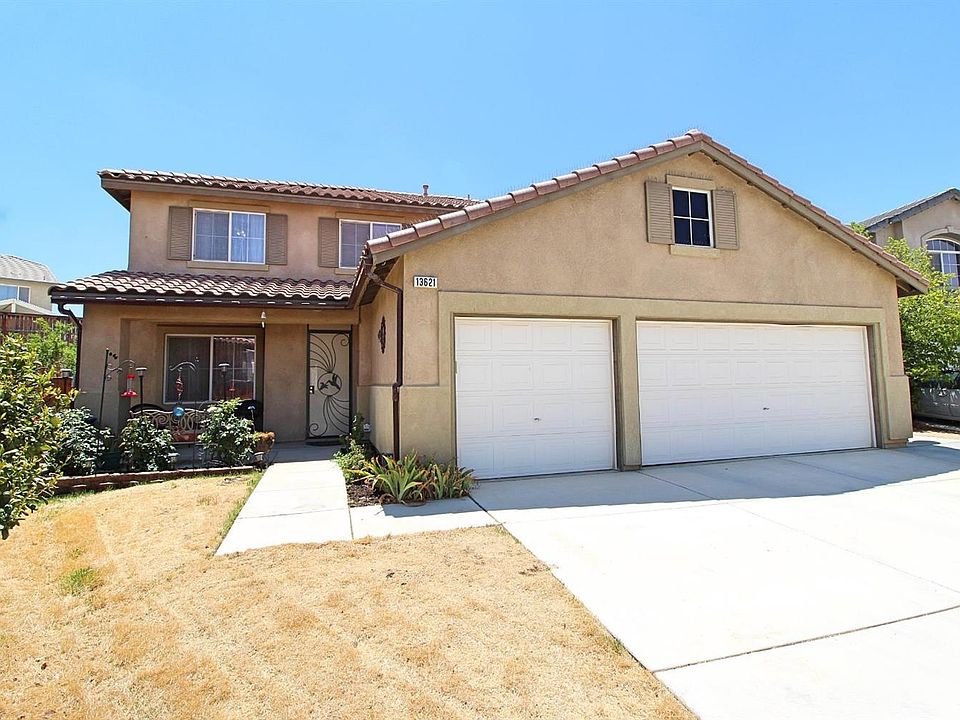 1st image of 13621 Gold Stone Pl