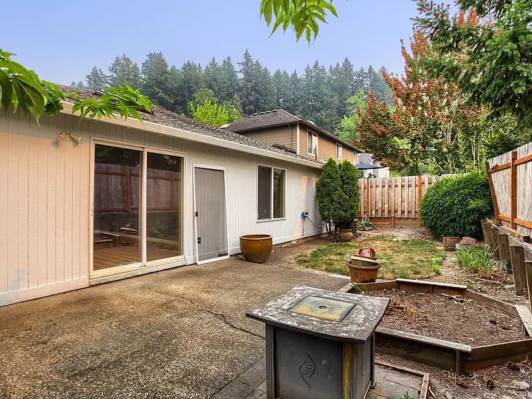 13189 SW 154th Ave — Photo 28