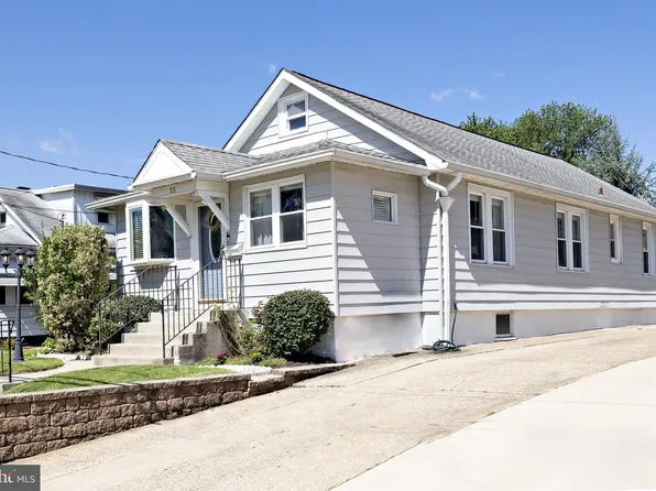 35 E Kraft Ave, Oaklyn, NJ 08107