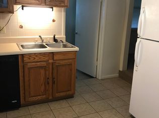 906 25th St, Vienna, WV 26105